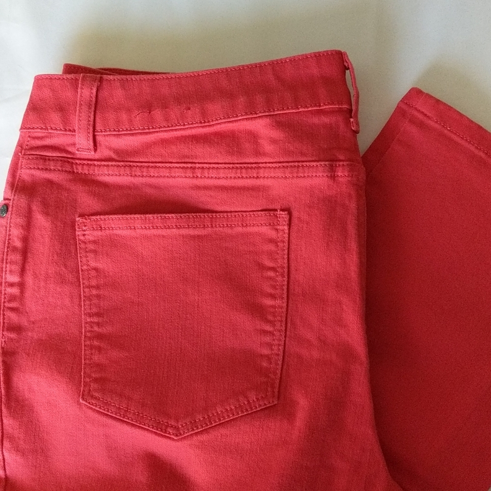 Jeans - Picture 4 of 4